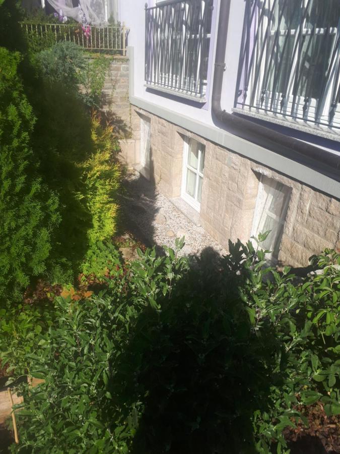 Villa Lila Sommerach Exteriör bild