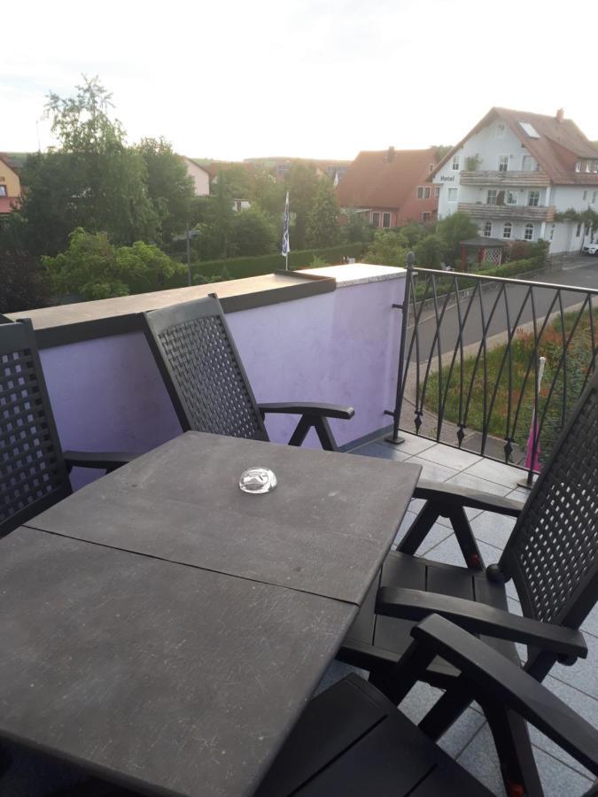 Villa Lila Sommerach Exteriör bild
